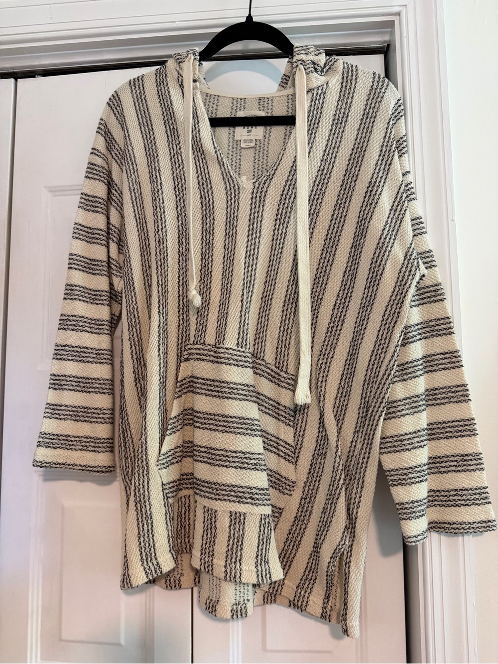 Billabong Cream and Black Striped Knit Pullover